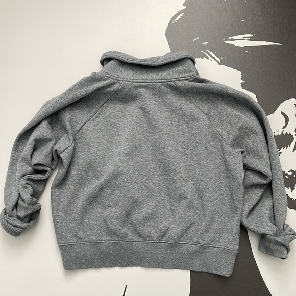 Under Armour ladies cowl crop sweater - Picture 5 of 5